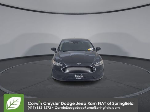Used 2019 Ford Fusion S image 5