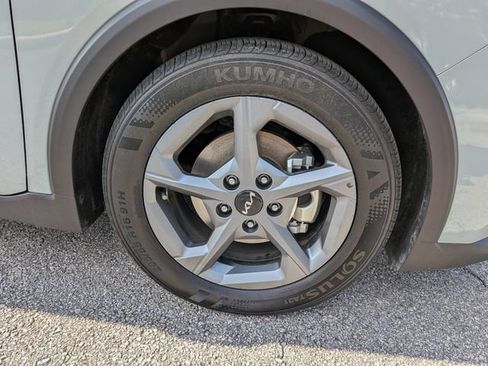 Certified 2025 Kia K4 FWD image 11