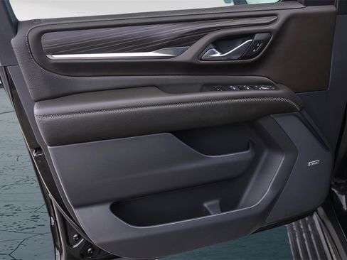 Used 2021 GMC Yukon Denali w/ Denali Premium Package image 26