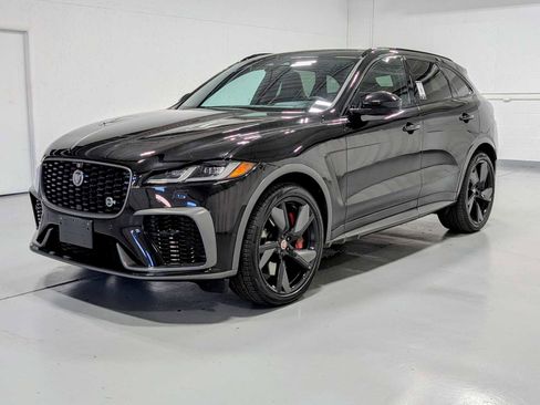 Used 2021 Jaguar F-PACE SVR image 1