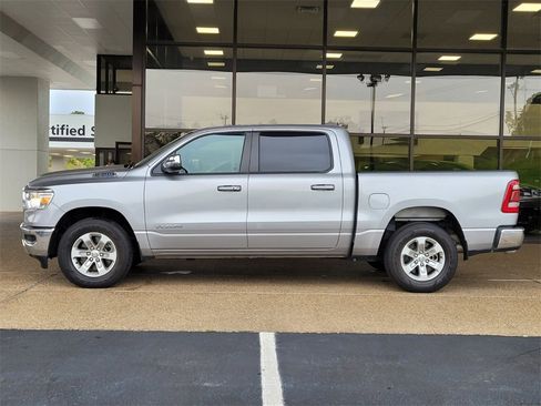 Used 2024 RAM 1500 Laramie image 2