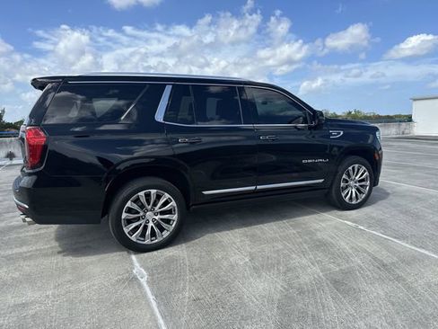Used 2022 GMC Yukon Denali w/ Denali Premium Package RWD image 36