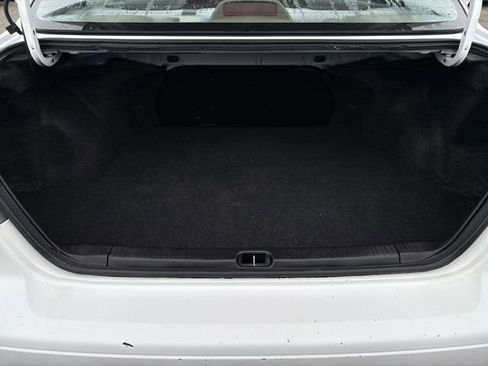 Used 2001 Toyota Corolla CE image 13