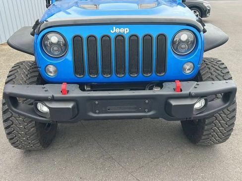 Used 2016 Jeep Wrangler Unlimited Rubicon w/ Dual Top Group AWD/4WD image 2