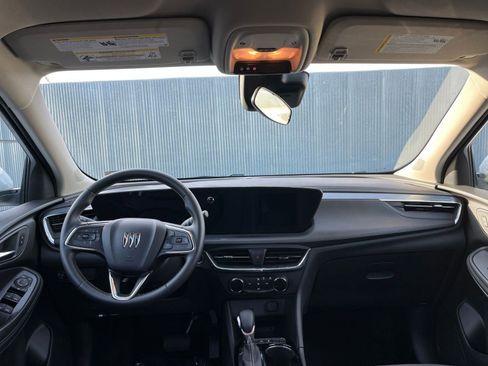 Used 2025 Buick Encore GX Preferred image 32