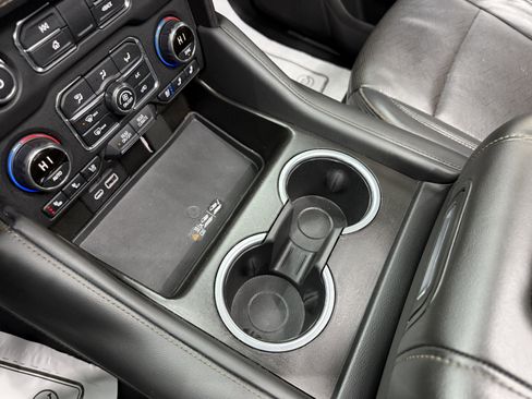 Used 2021 Chevrolet Tahoe High Country image 19