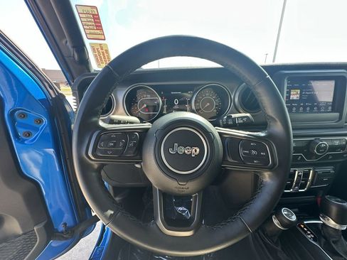 Used 2021 Jeep Wrangler Unlimited Sport image 34