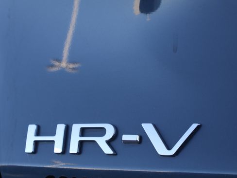 Used 2024 Honda HR-V EX-L image 17