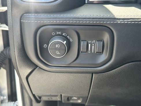 Used 2022 RAM 2500 Limited w/ Night Edition AWD/4WD image 31