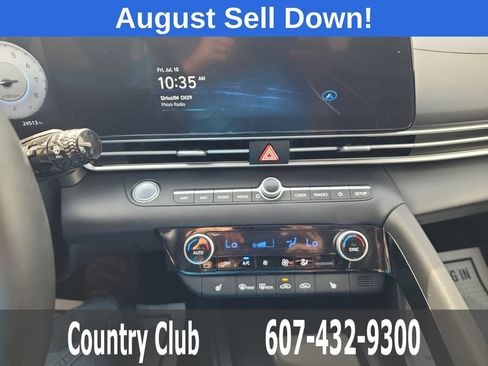 Certified 2024 Hyundai Elantra SEL w/ Convenience Package FWD image 13