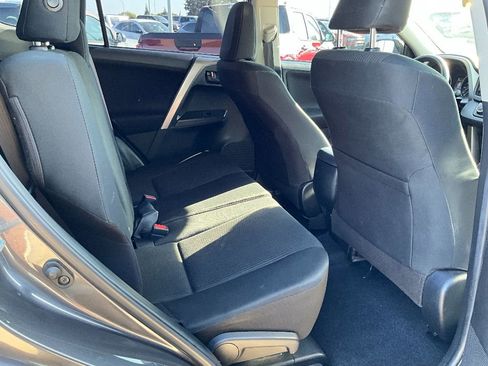 Used 2017 Toyota RAV4 LE image 34