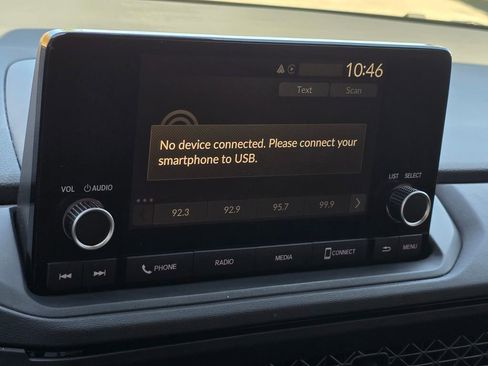 Used 2023 Honda Accord EX image 42