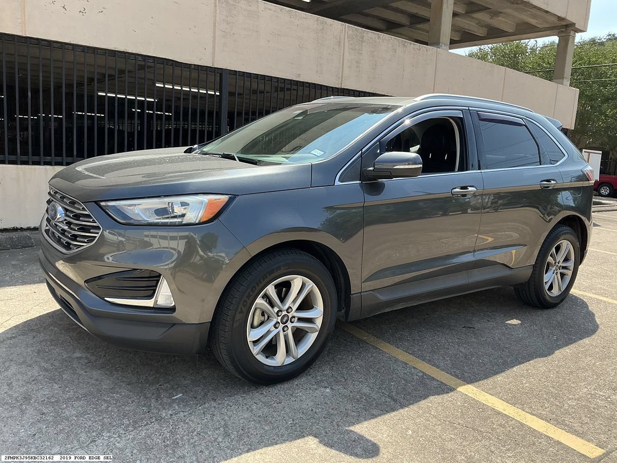 Used 2019 Ford Edge SEL w/ Equipment Group 201A FWD image 4