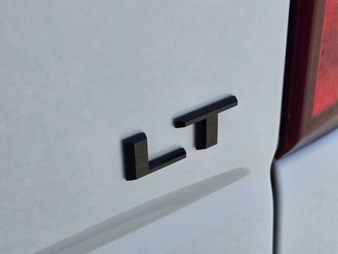 Used 2024 Chevrolet Silverado 1500 LT Trail Boss w/ Convenience Package II image 11