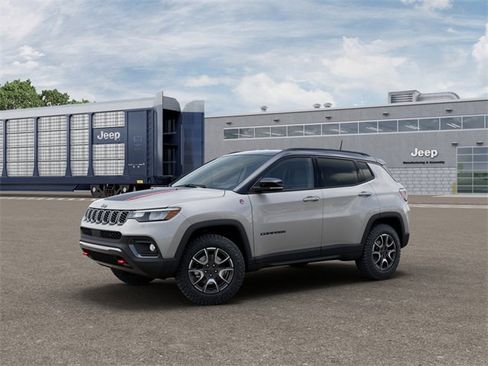 New 2026 Jeep Compass Trailhawk image 2