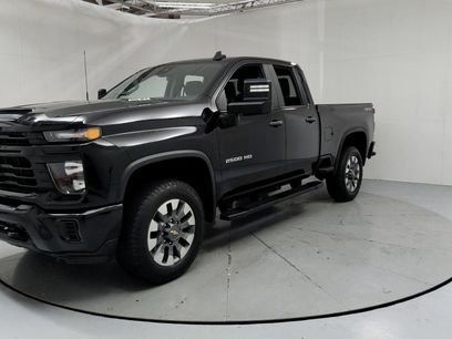 Used 2024 Chevrolet Silverado 2500 Custom w/ Custom Convenience Package