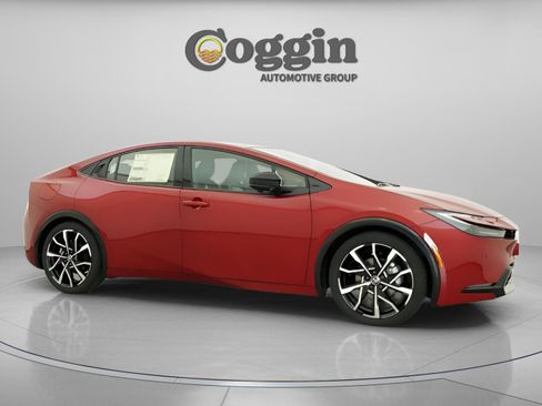 New 2026 Toyota Prius Plug-In Hybrid image 24