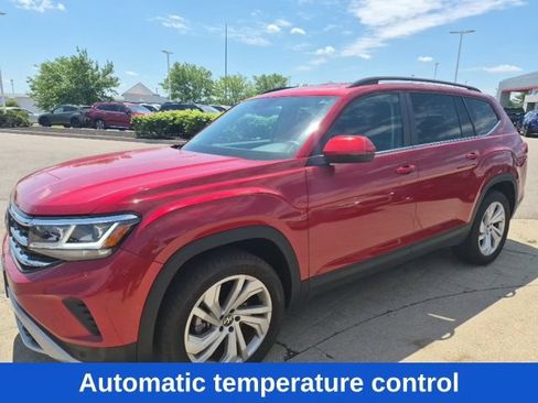 Used 2023 Volkswagen Atlas SE AWD/4WD image 3