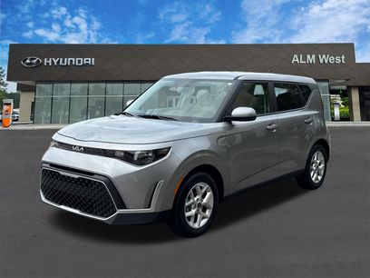 Used 2025 Kia Soul LX w/ LX Technology Package