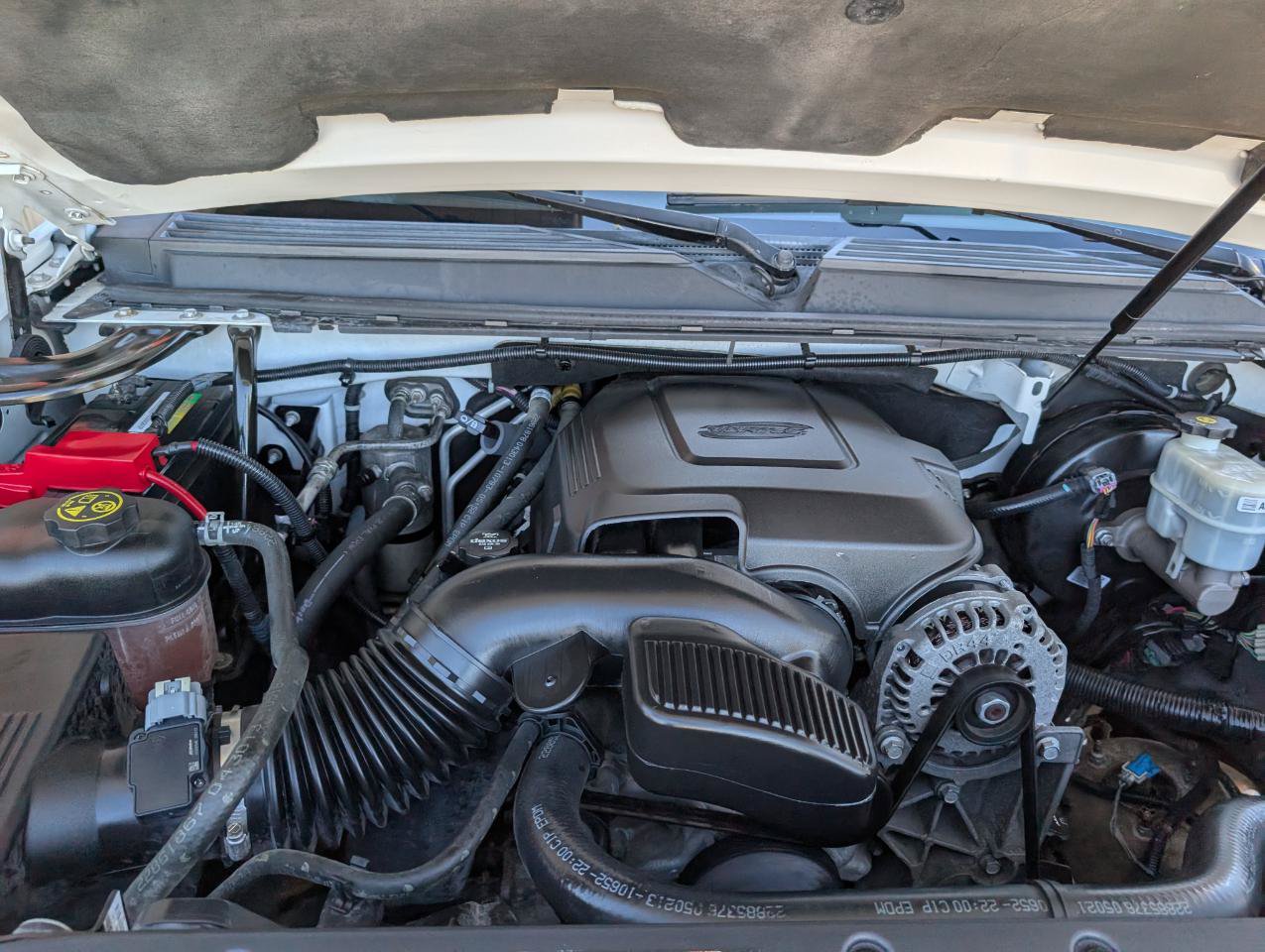 Used 2013 GMC Yukon Denali RWD image 28