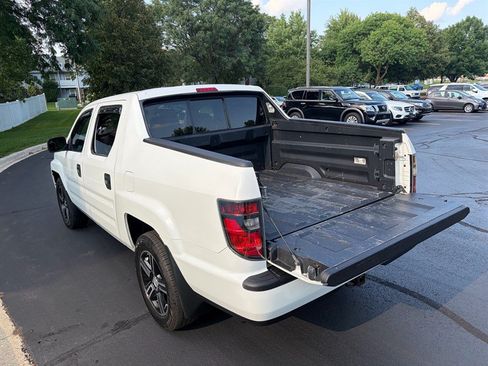 Used 2014 Honda Ridgeline Sport image 29