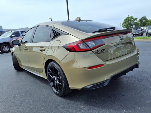 Used 2025 Honda Civic Sport image 26