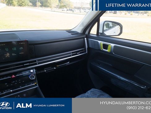 New 2026 Hyundai Santa Fe SE image 19