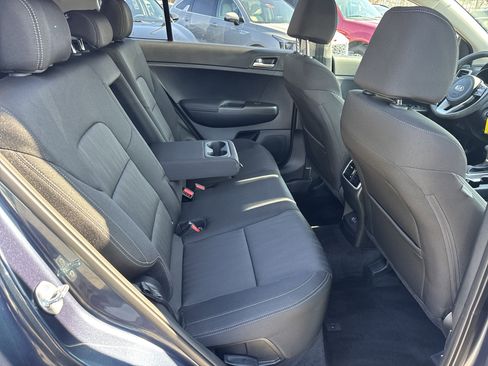 Certified 2022 Kia Sportage LX image 15