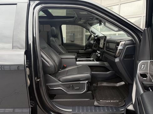 Used 2023 Ford F350 Lariat w/ Lariat Ultimate Package AWD/4WD image 47