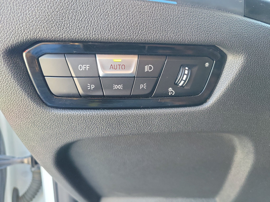 Used 2024 BMW i4 eDrive35 w/ M Sport Package RWD image 22