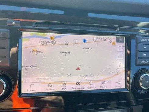 Used 2018 Nissan Rogue SL image 19