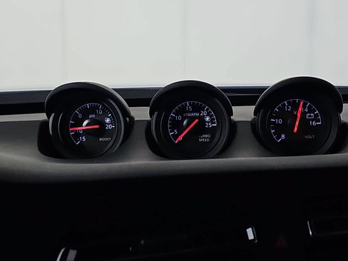 Used 2024 Nissan Z NISMO w/ Floor Mat Package RWD image 30