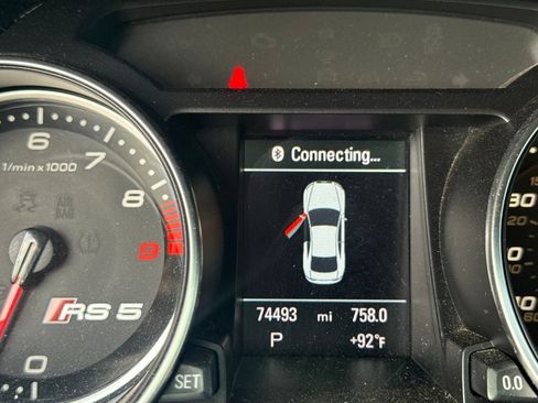 Used 2013 Audi RS 5 Coupe w/ Audi MMI Navigation Plus Pkg AWD/4WD image 11