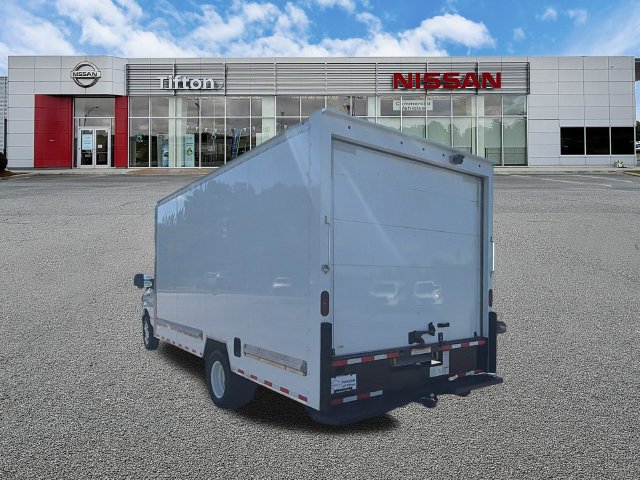 Used 2022 Ford E-350 and Econoline 350 Super Duty w/ Power Windows & Locks Group RWD image 5