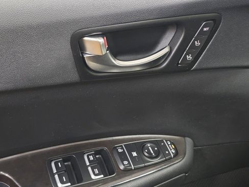 Used 2018 Kia Optima EX image 23