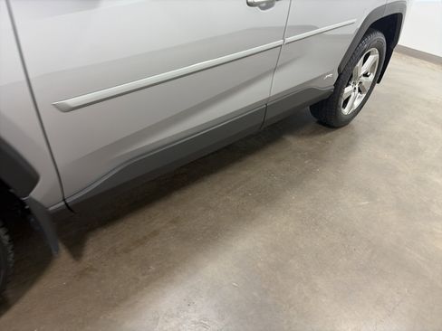 Used 2021 Toyota RAV4 Limited w/ Limited Grade Weather Package image 10