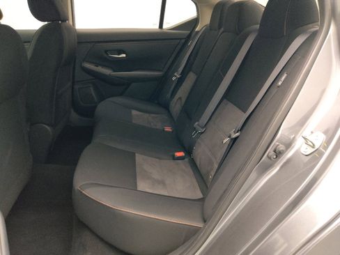 Used 2022 Nissan Sentra SR FWD image 18