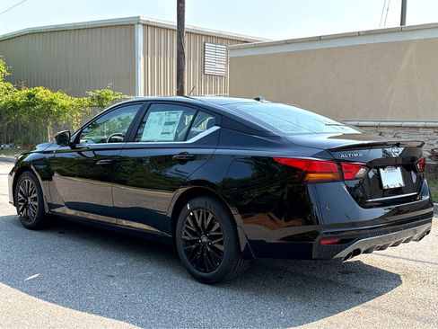 New 2026 Nissan Altima 2.5 SV w/ SV Special Edition Package FWD image 28