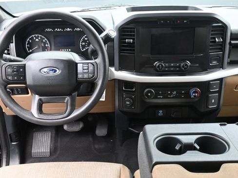 Used 2023 Ford F150 XLT AWD/4WD image 10
