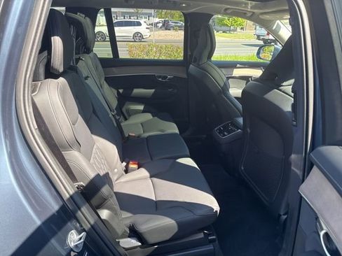 Certified 2025 Volvo XC90 B6 Plus AWD/4WD image 13
