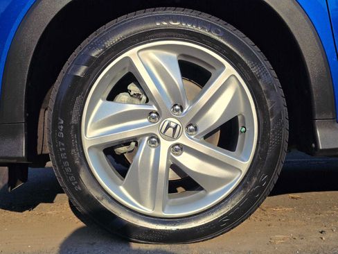 Used 2019 Honda HR-V EX image 4