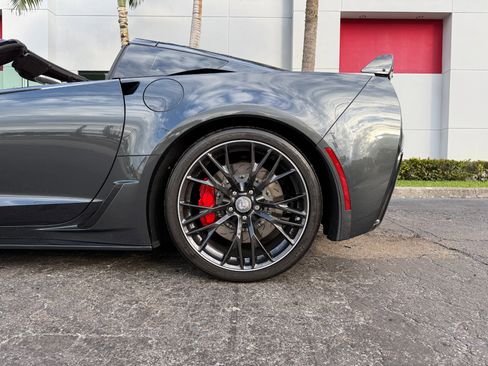 Used 2019 Chevrolet Corvette Z06 image 18