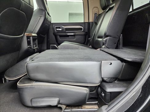 Used 2019 RAM 2500 Laramie image 36