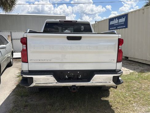Used 2022 Chevrolet Silverado 1500 LTZ w/ Safety Package II AWD/4WD image 8