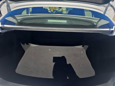 Certified 2022 Toyota Corolla LE image 12