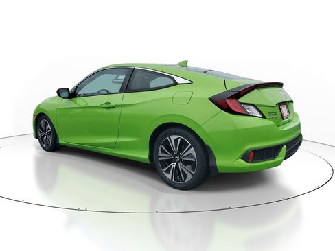 Used 2016 Honda Civic EX-L image 4