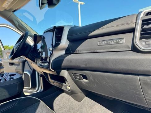 Used 2024 RAM 2500 Laramie AWD/4WD image 35