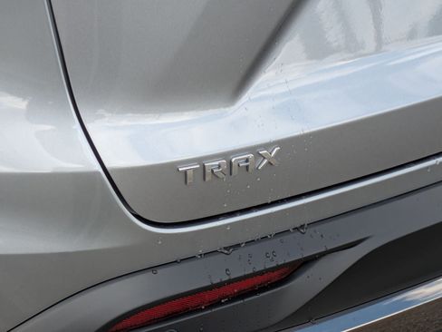 New 2026 Chevrolet Trax ACTIV w/ Driver Confidence Package image 27