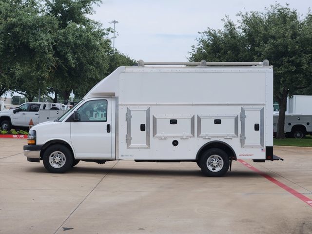 New 2025 Chevrolet Express 3500 w/ Power Convenience Package RWD image 11