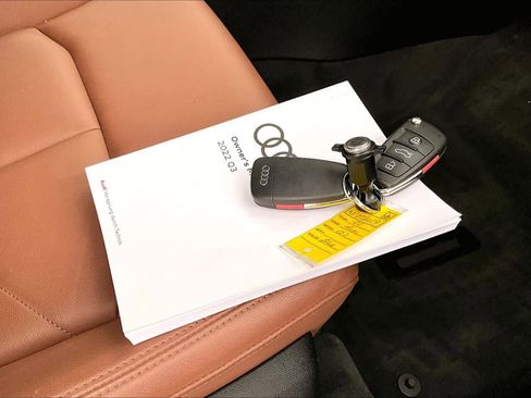 Used 2022 Audi Q3 2.0T Premium Plus image 14